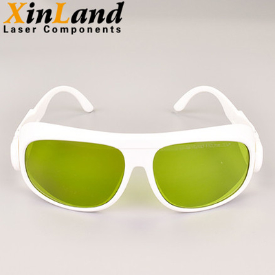 1070nm γυαλιά ασφάλειας λέιζερ ινών OD4+ VLT60% πράσινα προστατευτικά δίοπτρα λέιζερ φακών προστατευτικά για 190~450nm και 800~1100nm